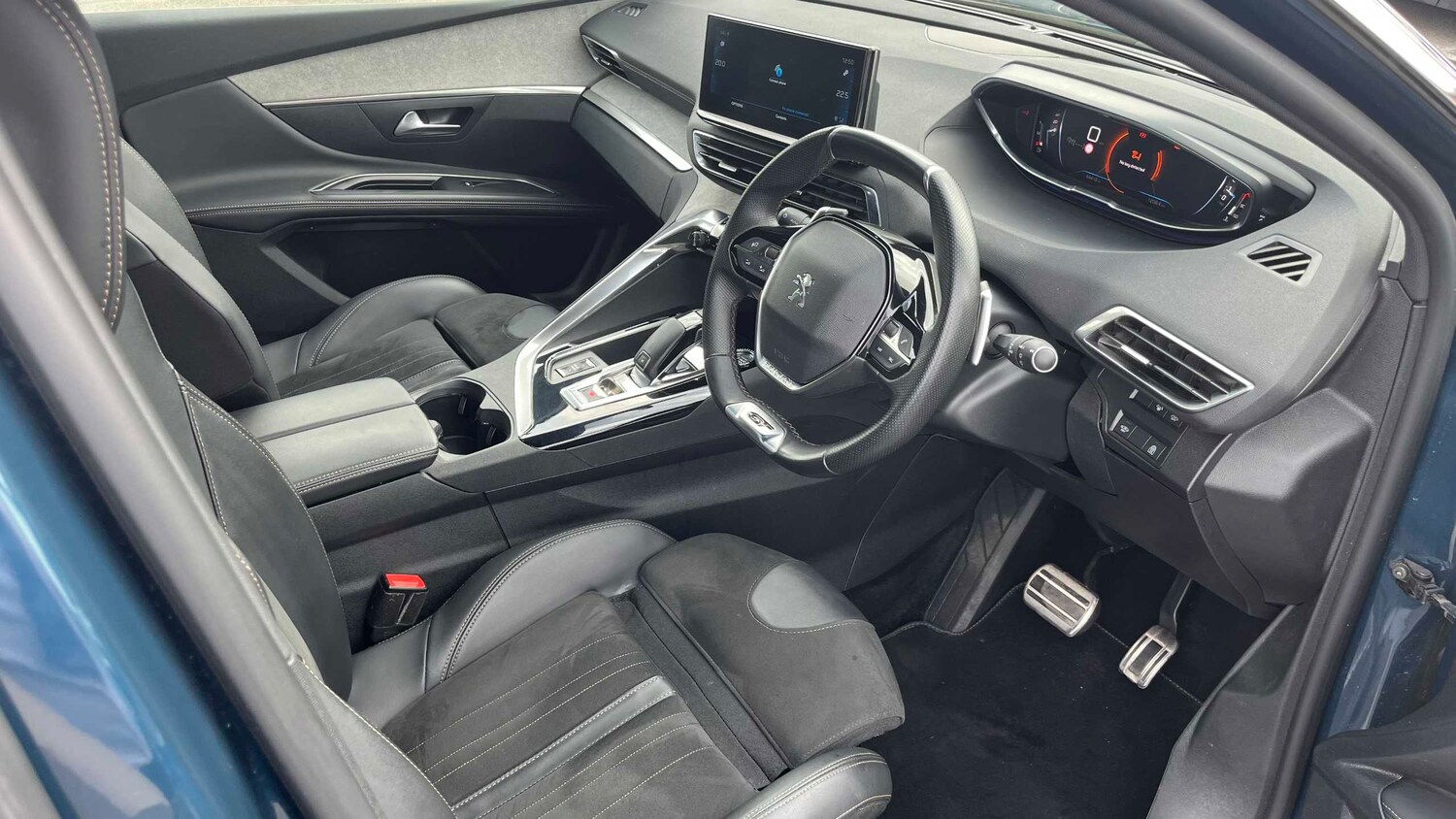 Used Peugeot 5008 2023 for sale - 78188059: Photo 15