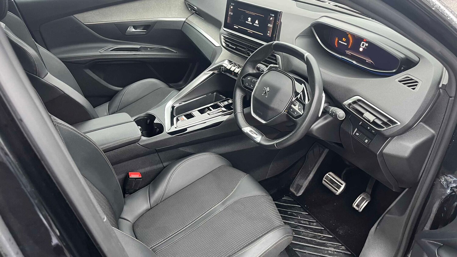 Used Peugeot 3008 2023 for sale - 77856894: Photo 15