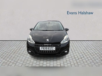 Used Peugeot 208 2019 for sale - 77858042: Photo
