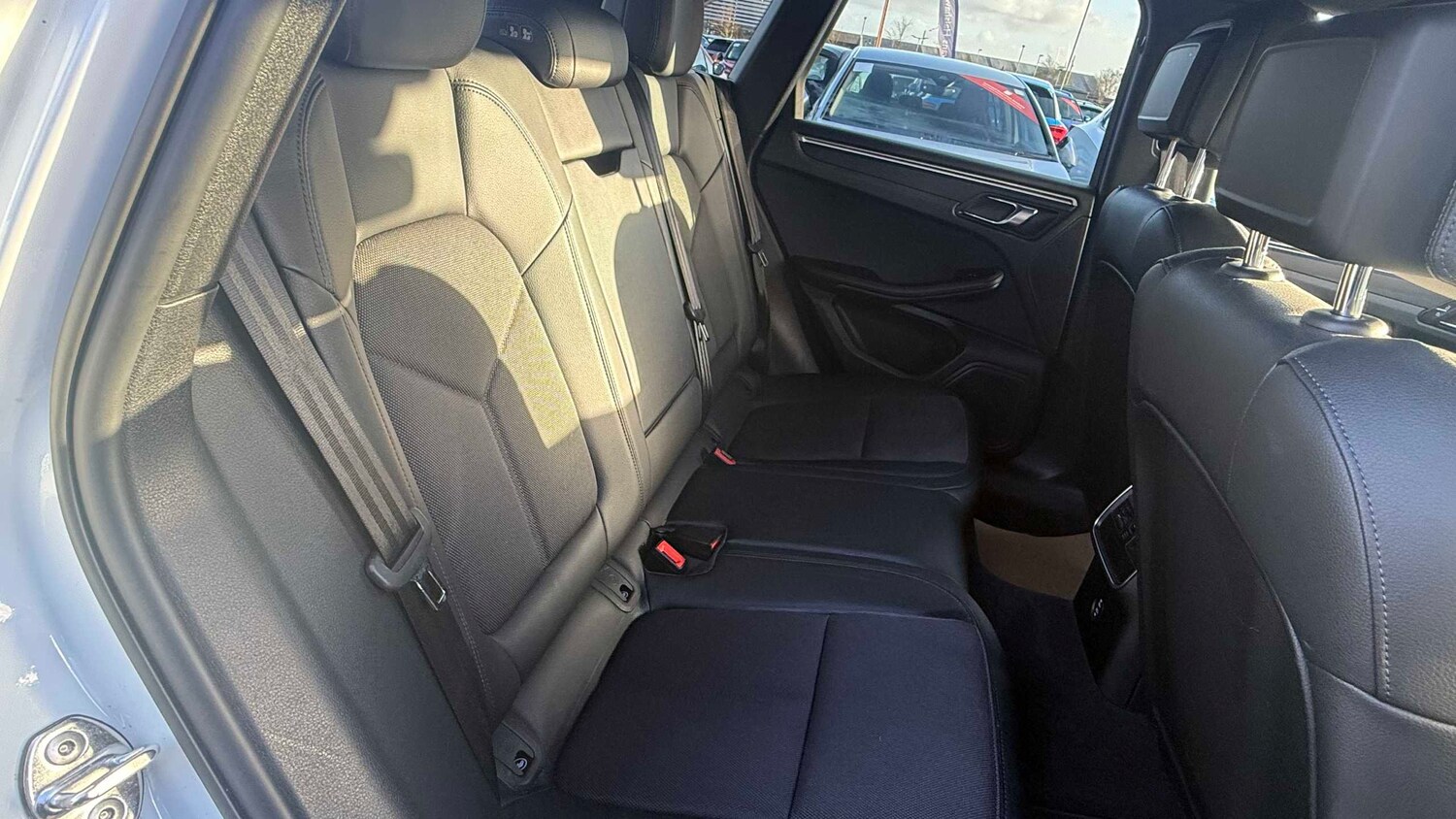 Used Porsche Macan 2022 for sale - 78208950: Photo 14