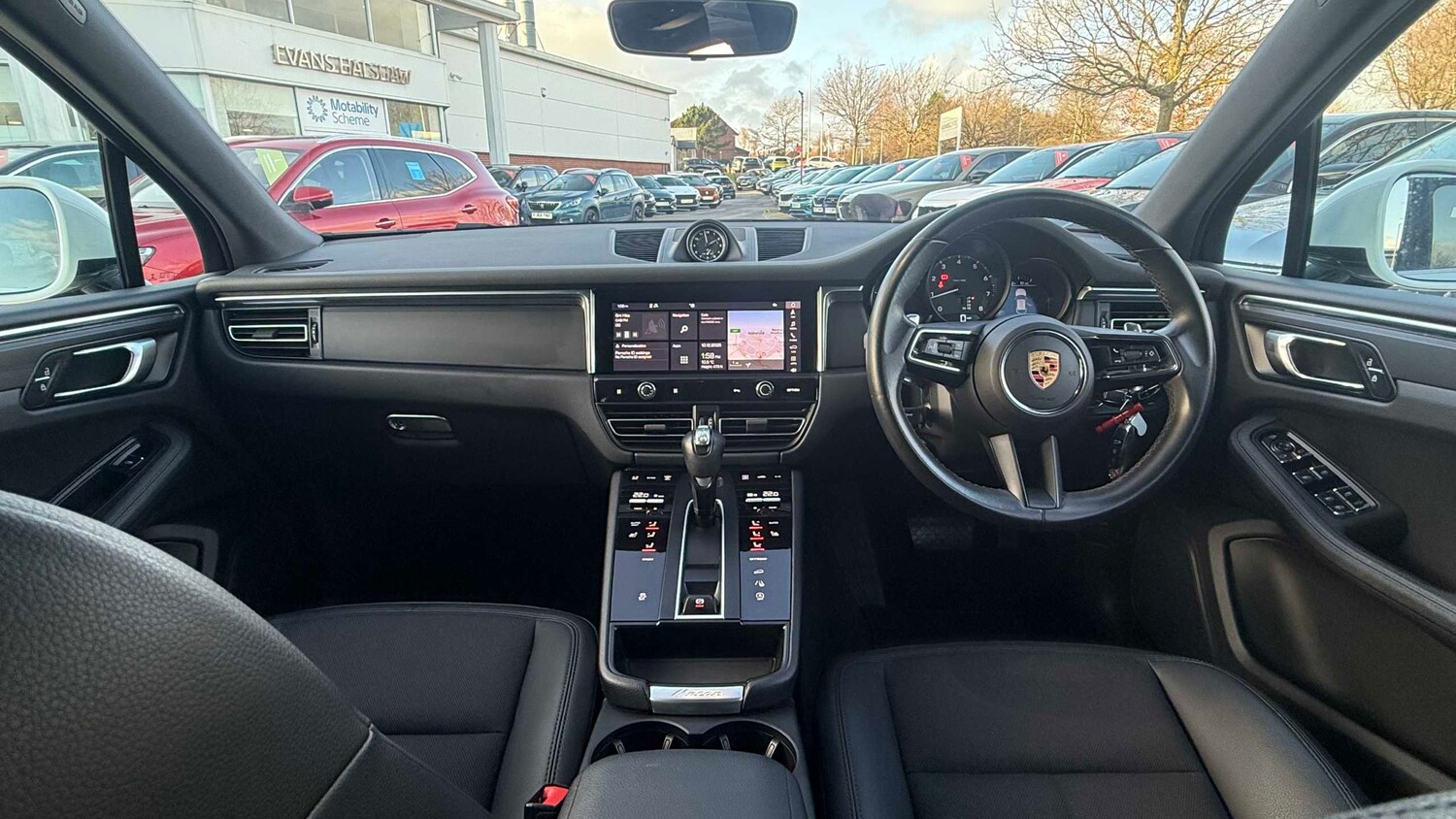 Used Porsche Macan 2022 for sale - 78208950: Photo 17