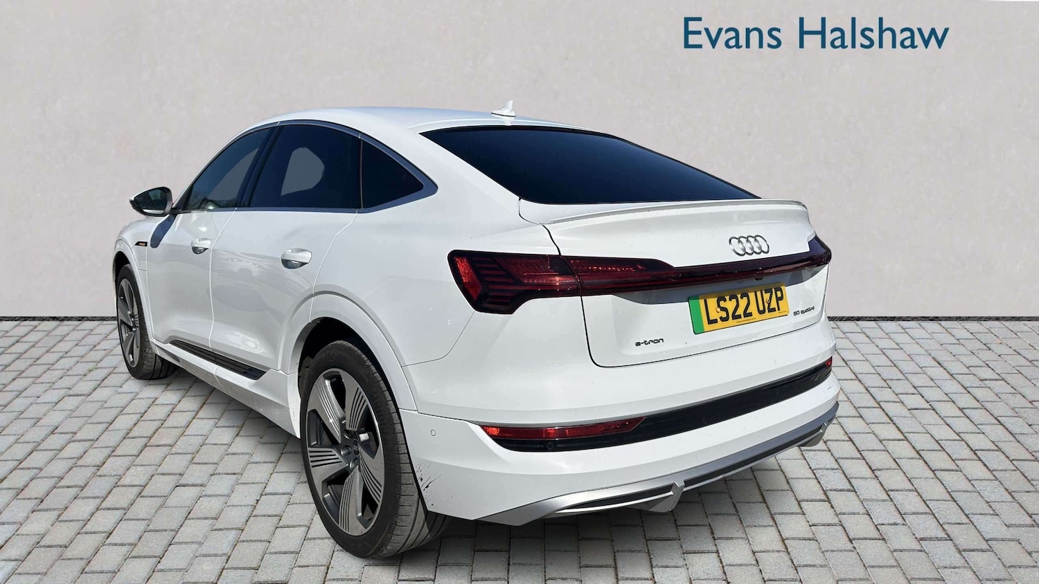 Used Audi e-tron 2022 for sale - 78161636: Photo 3