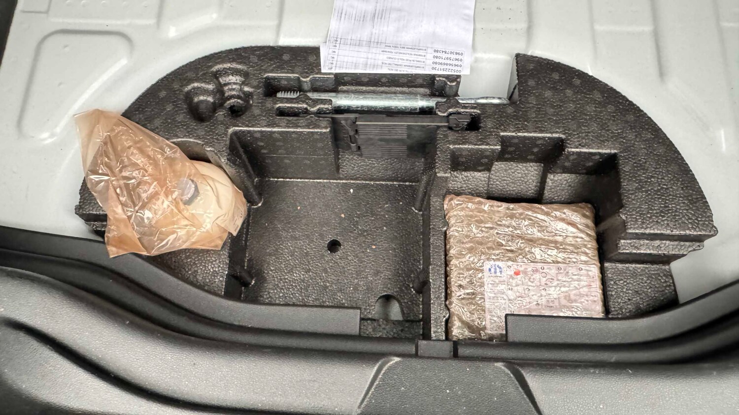 Used Abarth 600e for sale - 77860363: Photo 13