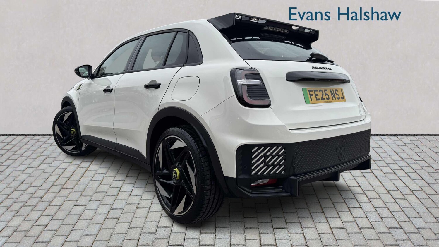 Used Abarth 600e for sale - 77860363: Photo 3