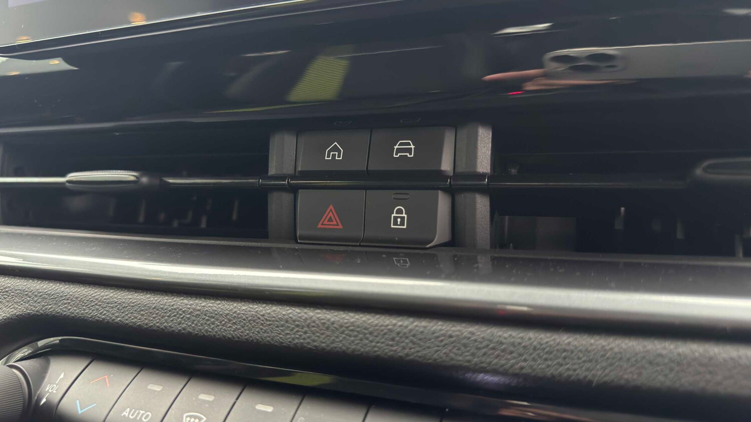 Used Abarth 600e for sale - 77860363: Photo 32