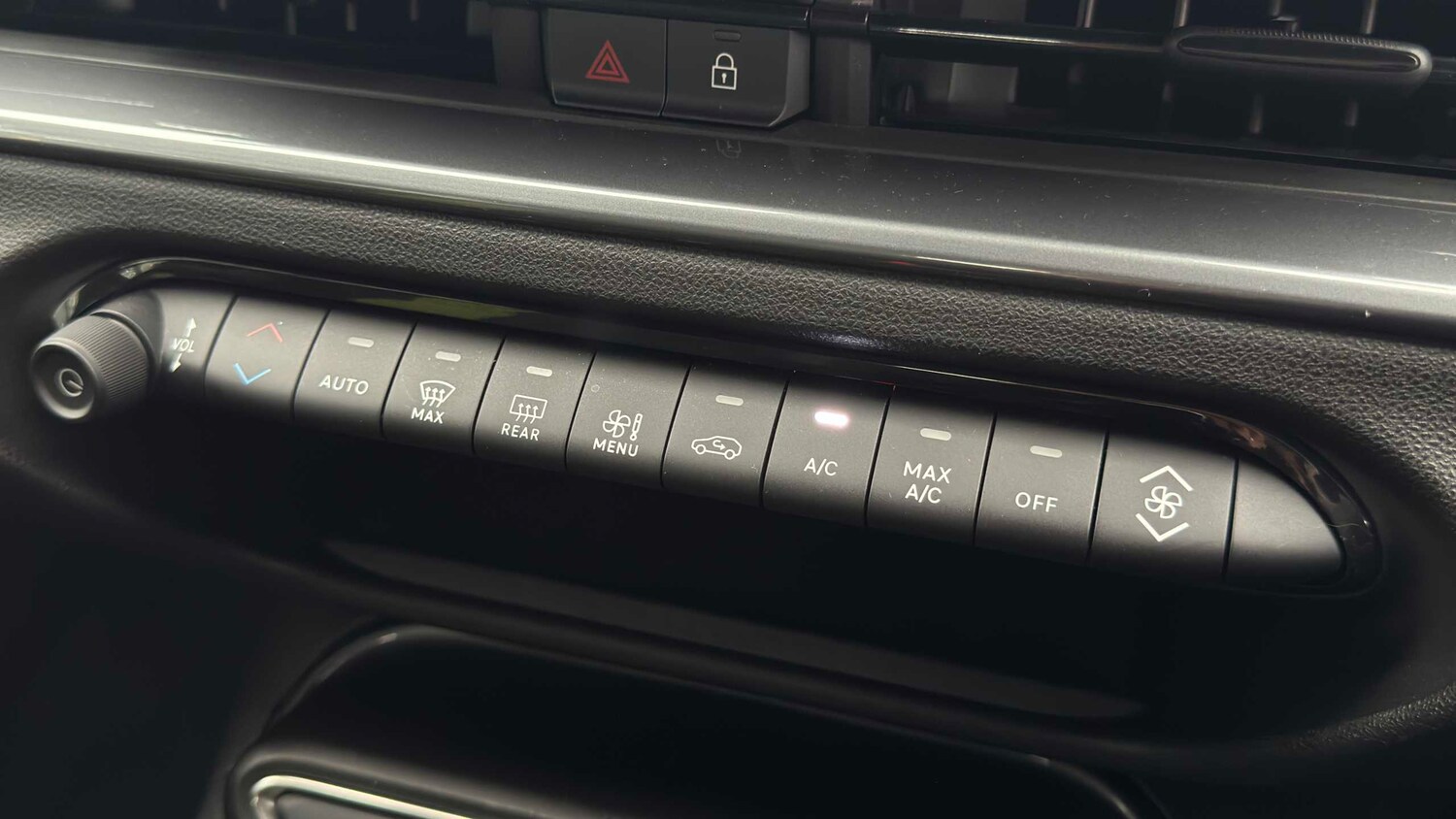 Used Abarth 600e for sale - 77860363: Photo 33