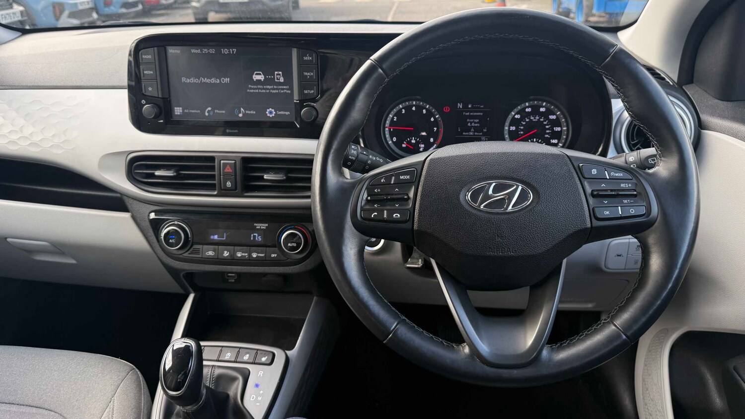 Used Hyundai i10 for sale - 77861631: Photo 16