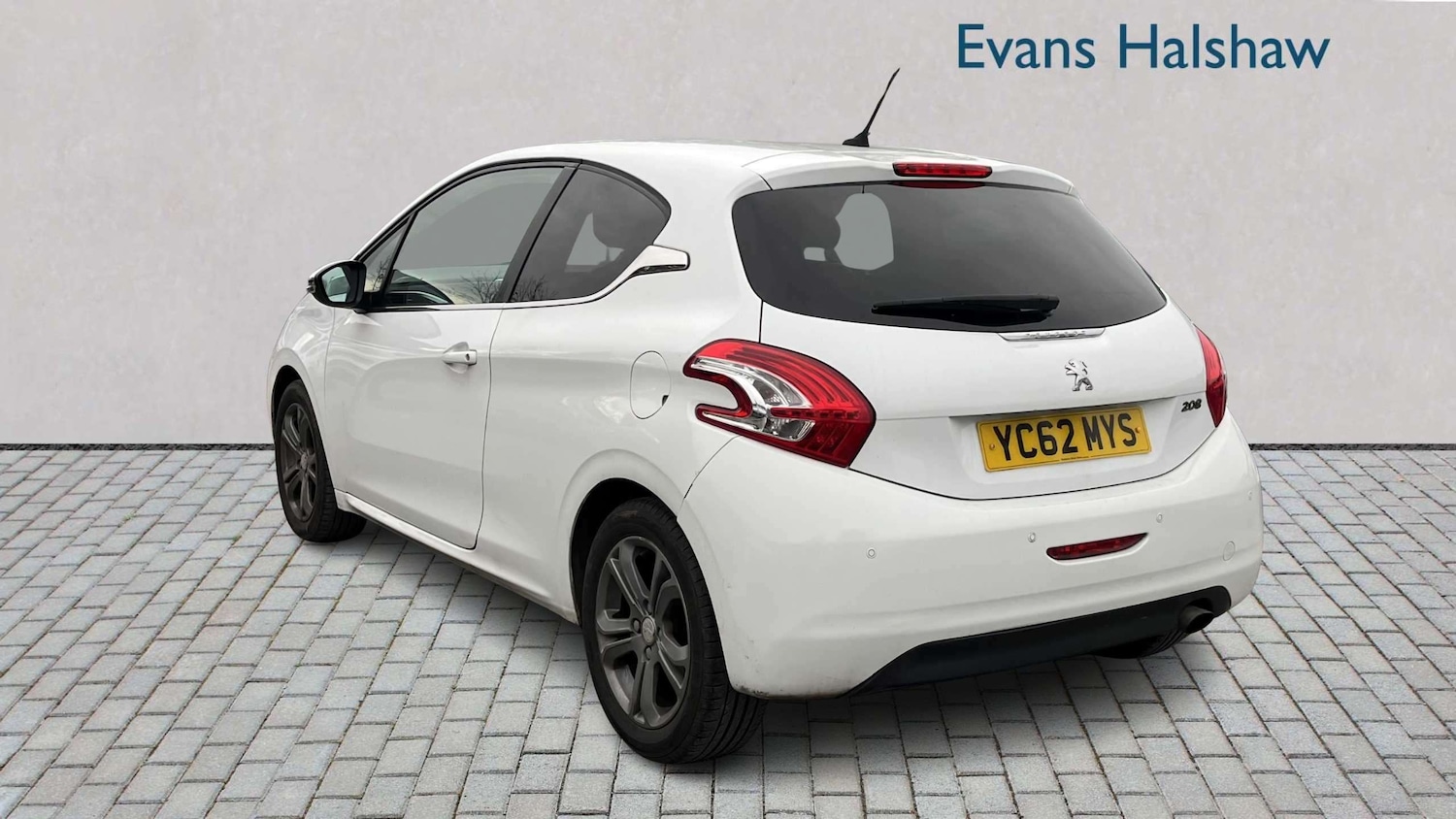 Used Peugeot 208 2012 for sale - 78023972: Photo 3