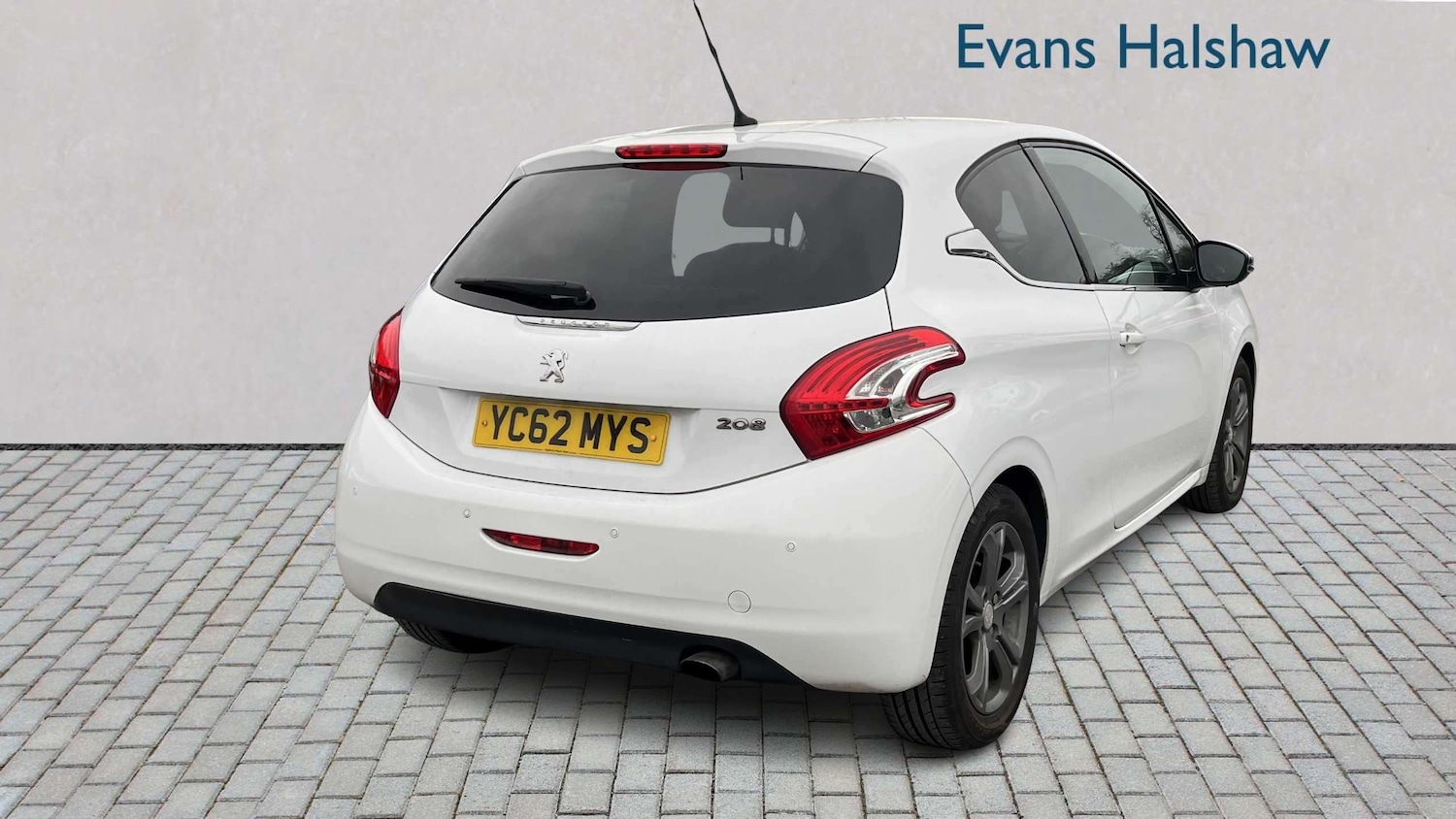 Used Peugeot 208 2012 for sale - 78023972: Photo 4