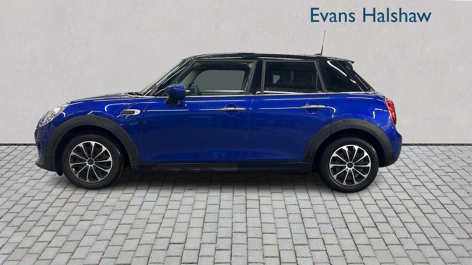 Used MINI Hatch 2020 for sale - 77861180: Photo 3