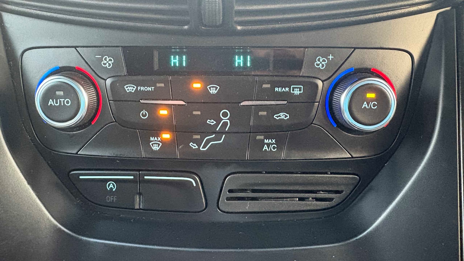 Used Ford Kuga 2018 for sale - 77894451: Photo 22