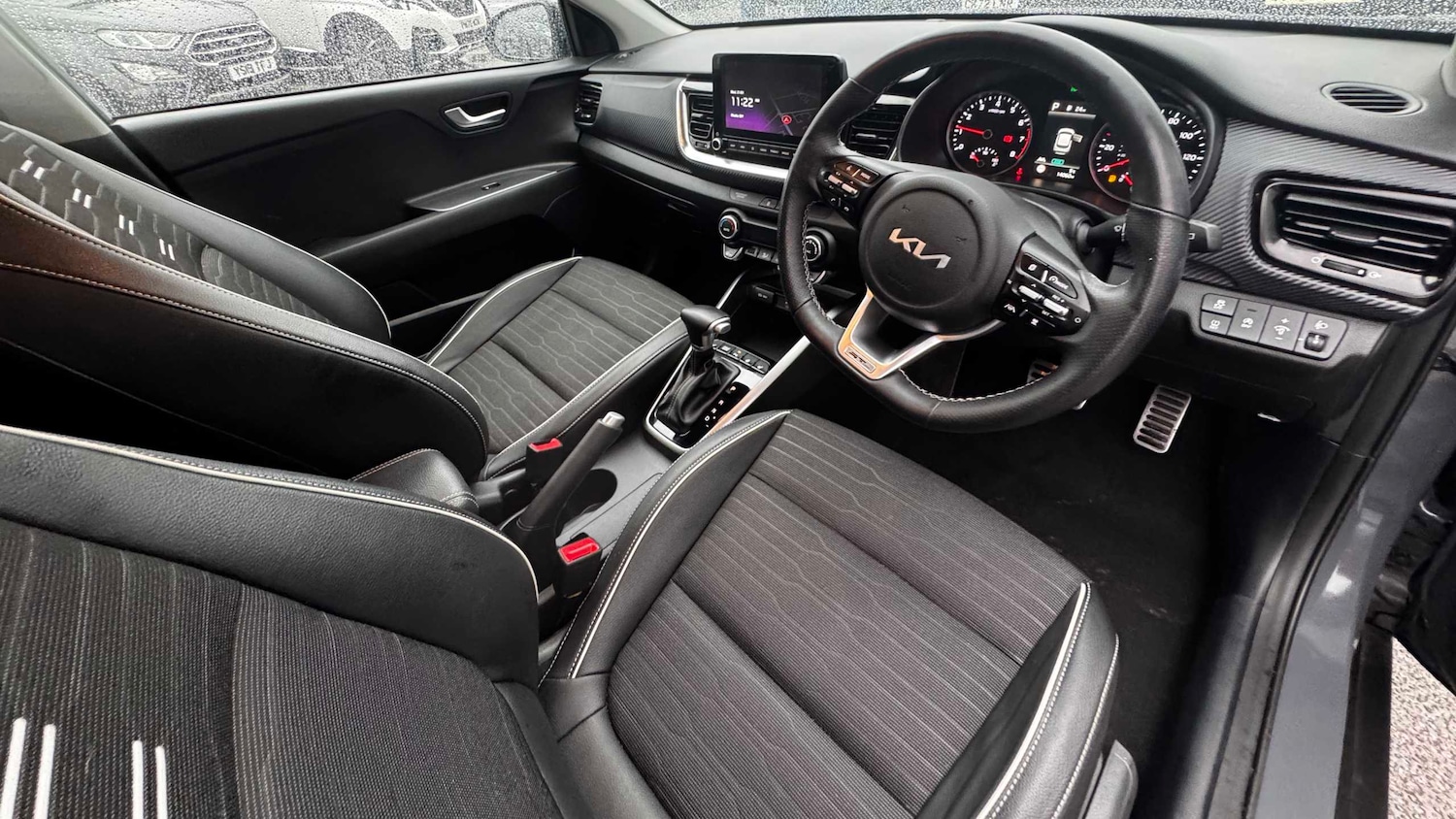 Used Kia Stonic for sale - 77859859: Photo 13