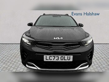 Used Kia Stonic 2023 for sale - 77859859: Photo