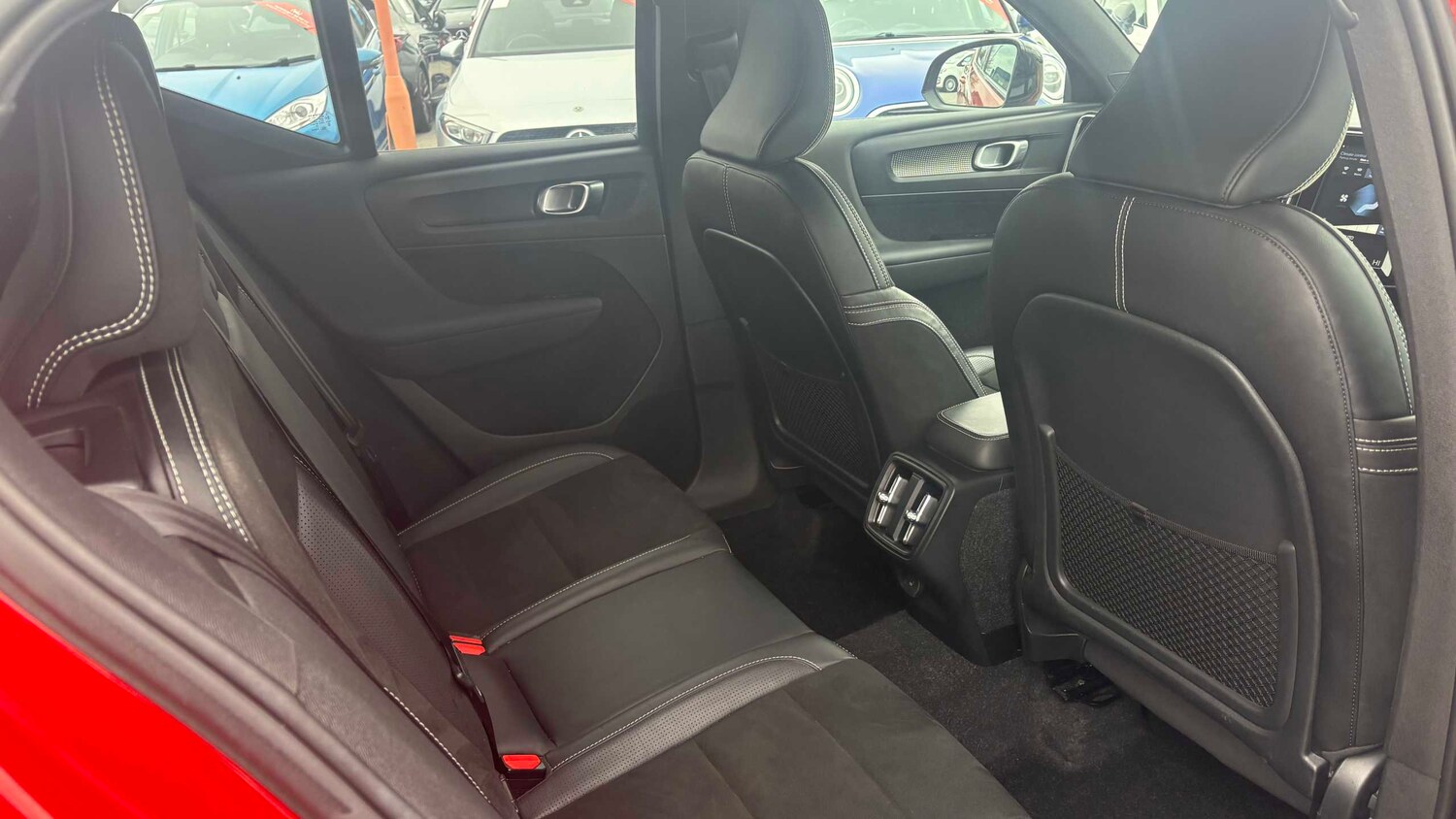 Used Volvo XC40 for sale - 77861421: Photo 13