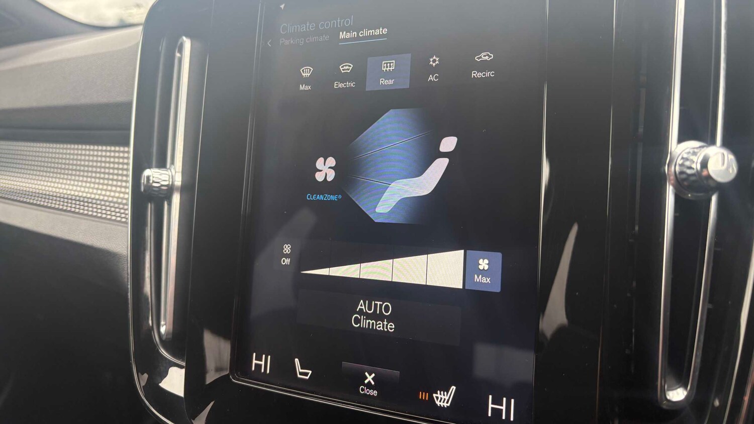 Used Volvo XC40 for sale - 77861421: Photo 21