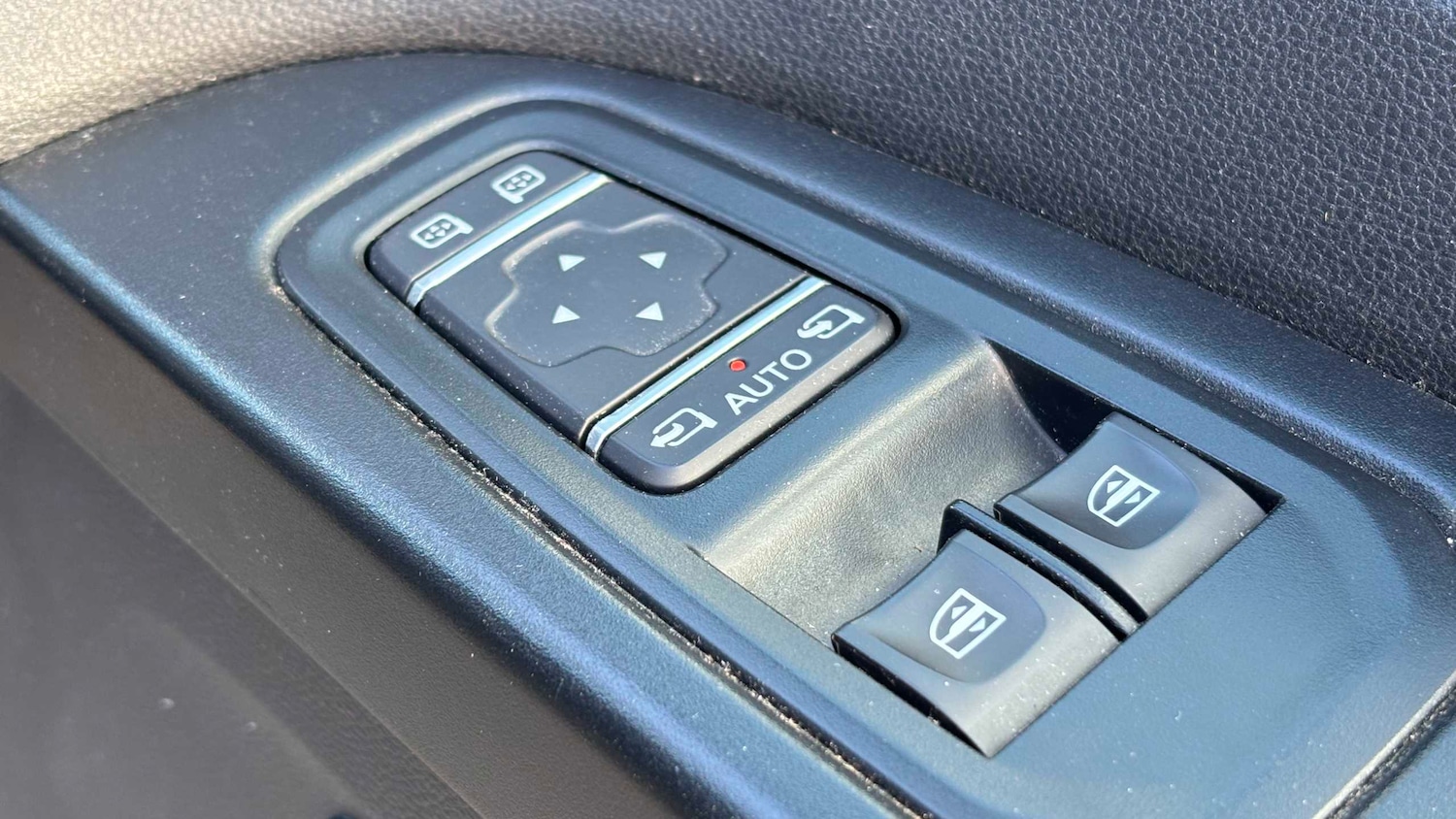 Used Renault Trafic 2023 for sale - 77858938: Photo 11