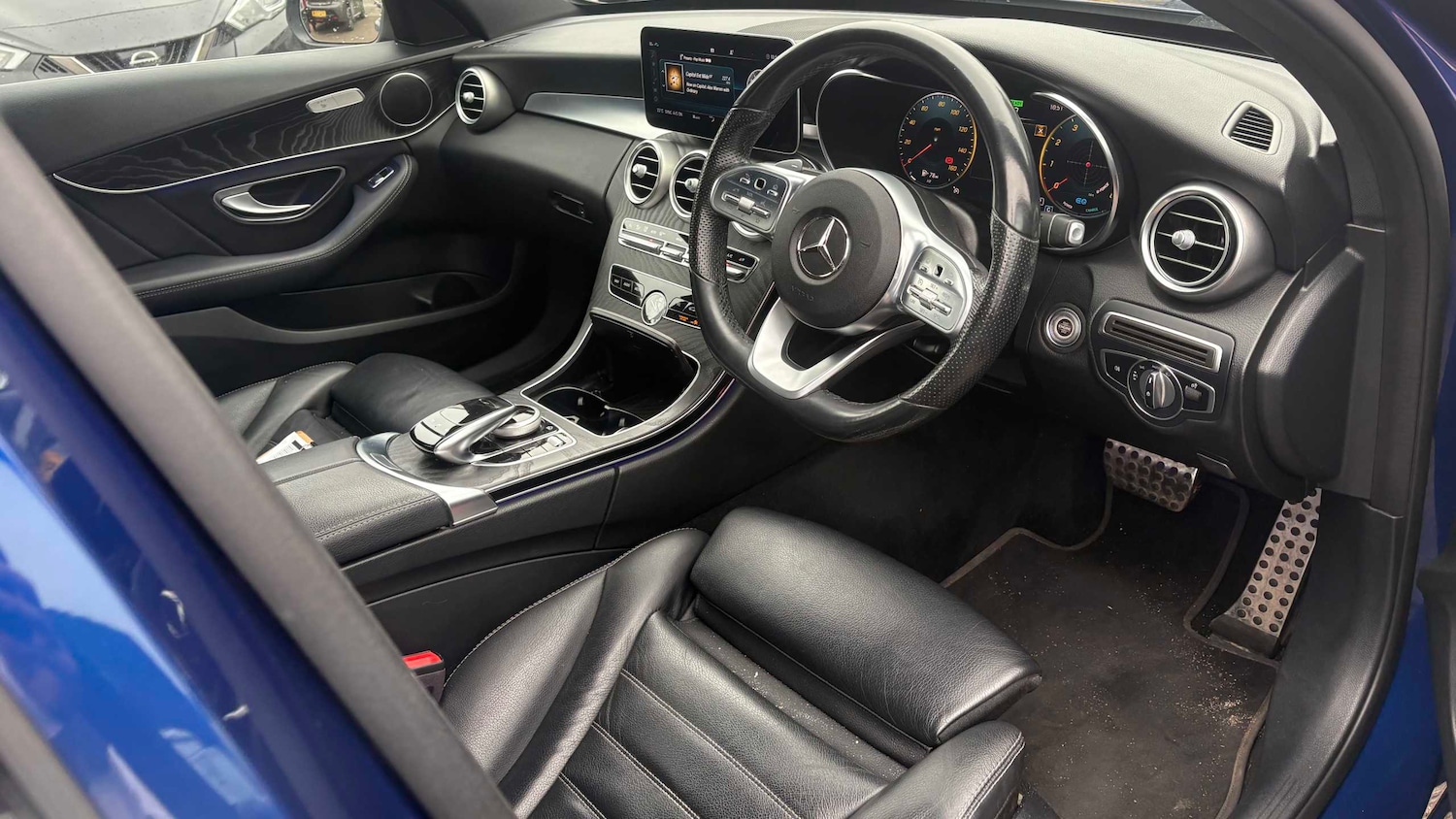 Used Mercedes-Benz C Class 2019 for sale - 78051930: Photo 5