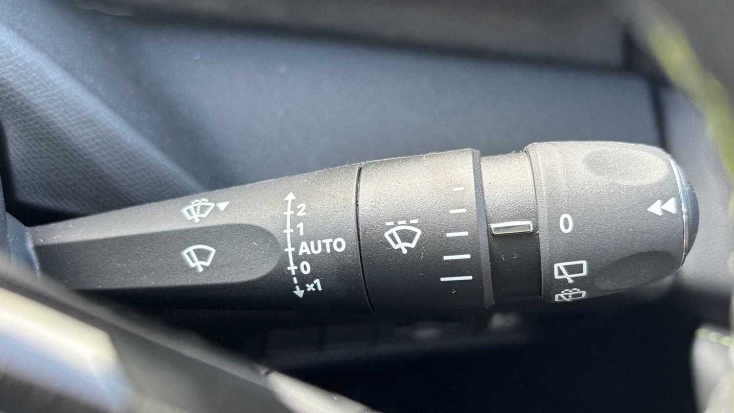 Used Peugeot 308 for sale - 77860105: Photo 17