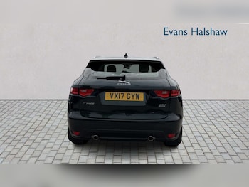 Used Jaguar F-Pace 2017 for sale - 78686572: Photo