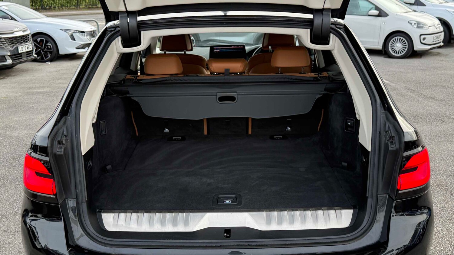 Used BMW 5 Series 2023 for sale - 77862494: Photo 9