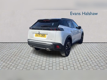 Used Peugeot 2008 2021 for sale - 77858412: Photo