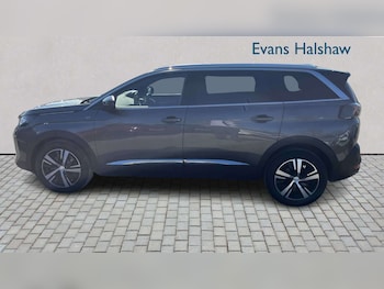 Used Peugeot 5008 2023 for sale - 78550743: Photo