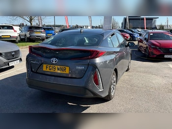 Used Toyota Prius 2019 for sale - 77943373: Photo