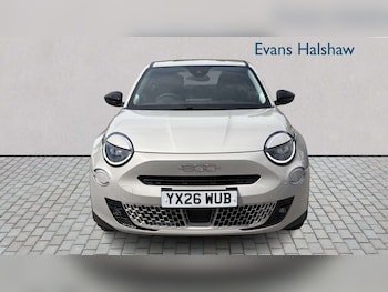 Used Fiat 600 2026 for sale - 78787140: Photo