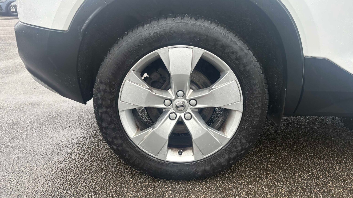 Used Volvo XC40 for sale - 77862304: Photo 8