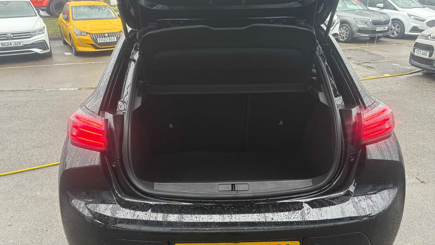 Used Peugeot 208 for sale - 77859858: Photo 14