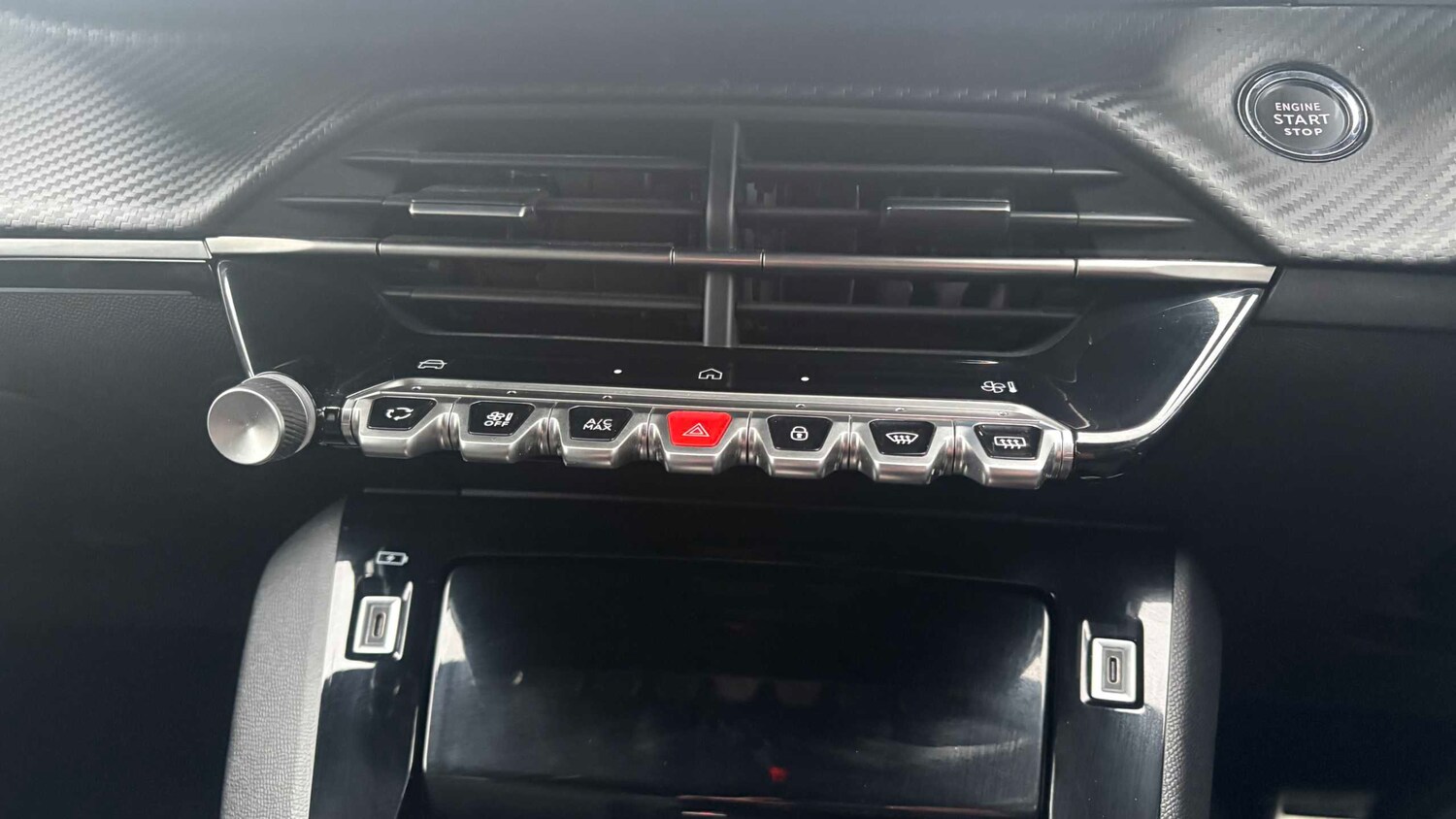 Used Peugeot 208 for sale - 77859858: Photo 21