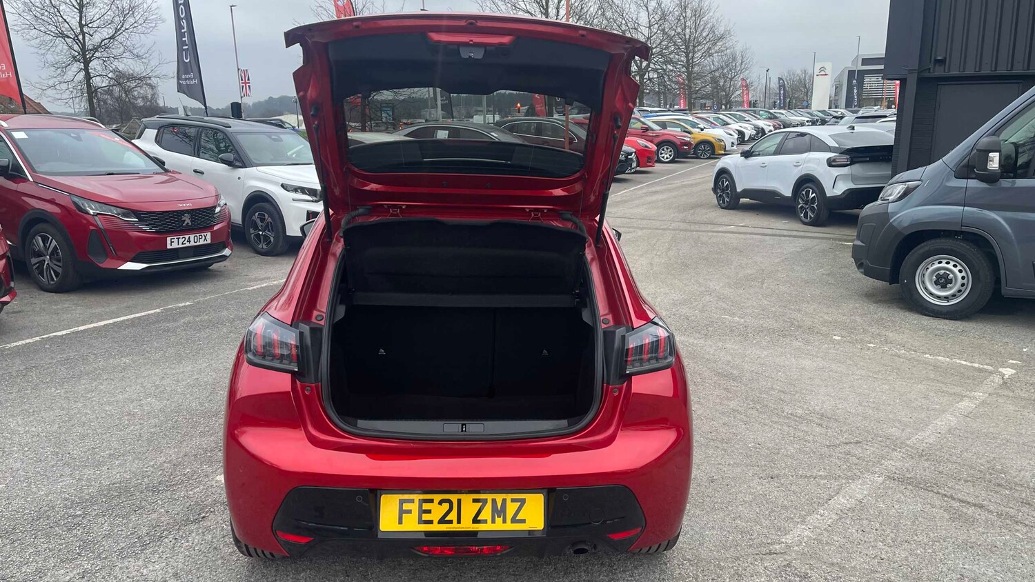 Used Peugeot 208 2021 for sale - 77859081: Photo 11