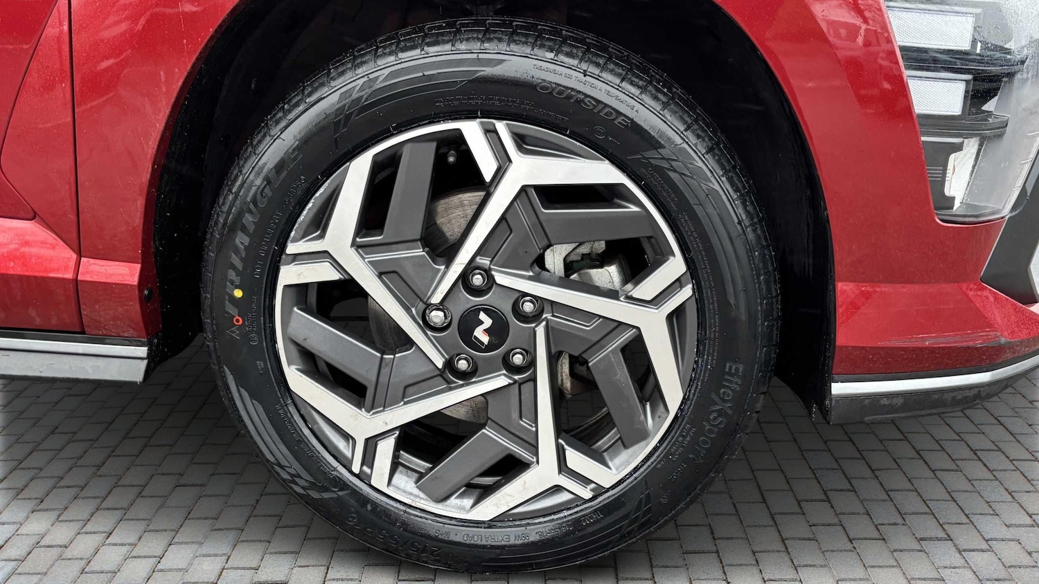 Used Hyundai KONA 2024 for sale - 77856771: Photo 2