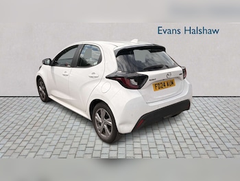 Used Mazda Mazda2 HYBRID 2024 for sale - 79064887: Photo