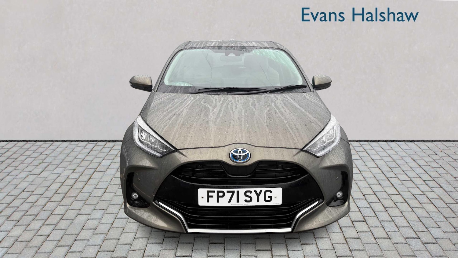 Used Toyota Yaris for sale - 77862619: Photo 3