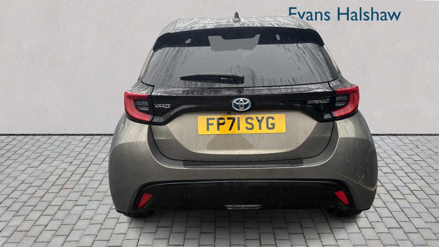 Used Toyota Yaris for sale - 77862619: Photo 4