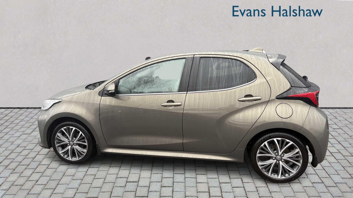 Used Toyota Yaris for sale - 77862619: Photo 6