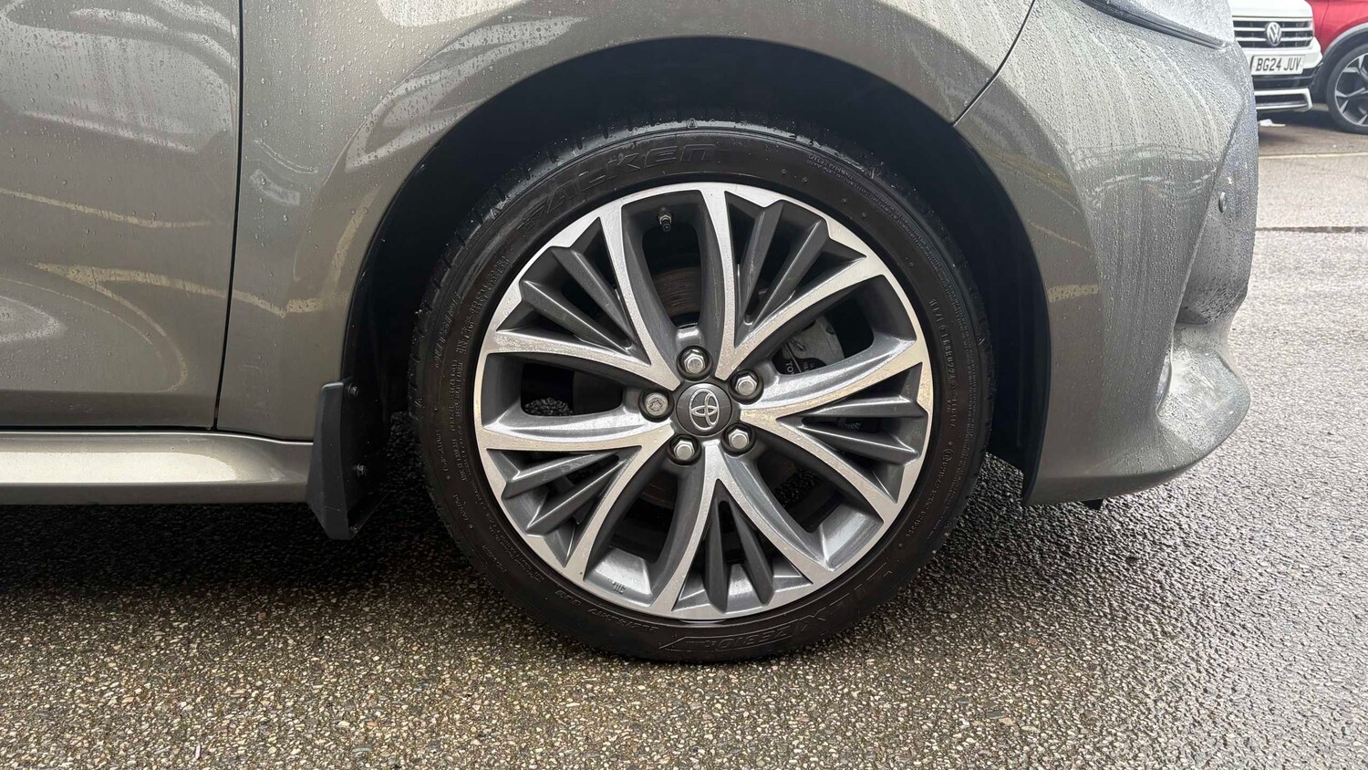 Used Toyota Yaris for sale - 77862619: Photo 7