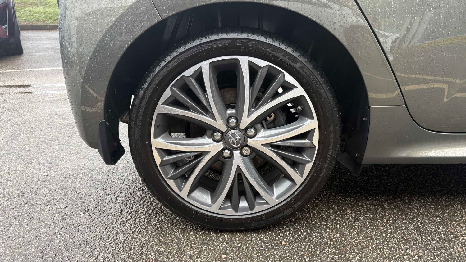 Used Toyota Yaris for sale - 77862619: Photo 8