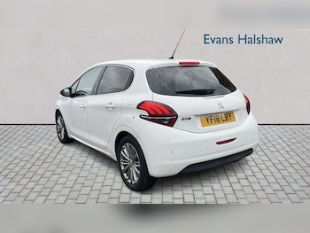 Used Peugeot 208 2018 for sale - 78294548: Photo