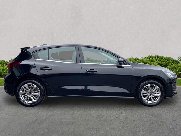 Used Ford Focus 2023 for sale - 76264416: Photo 3