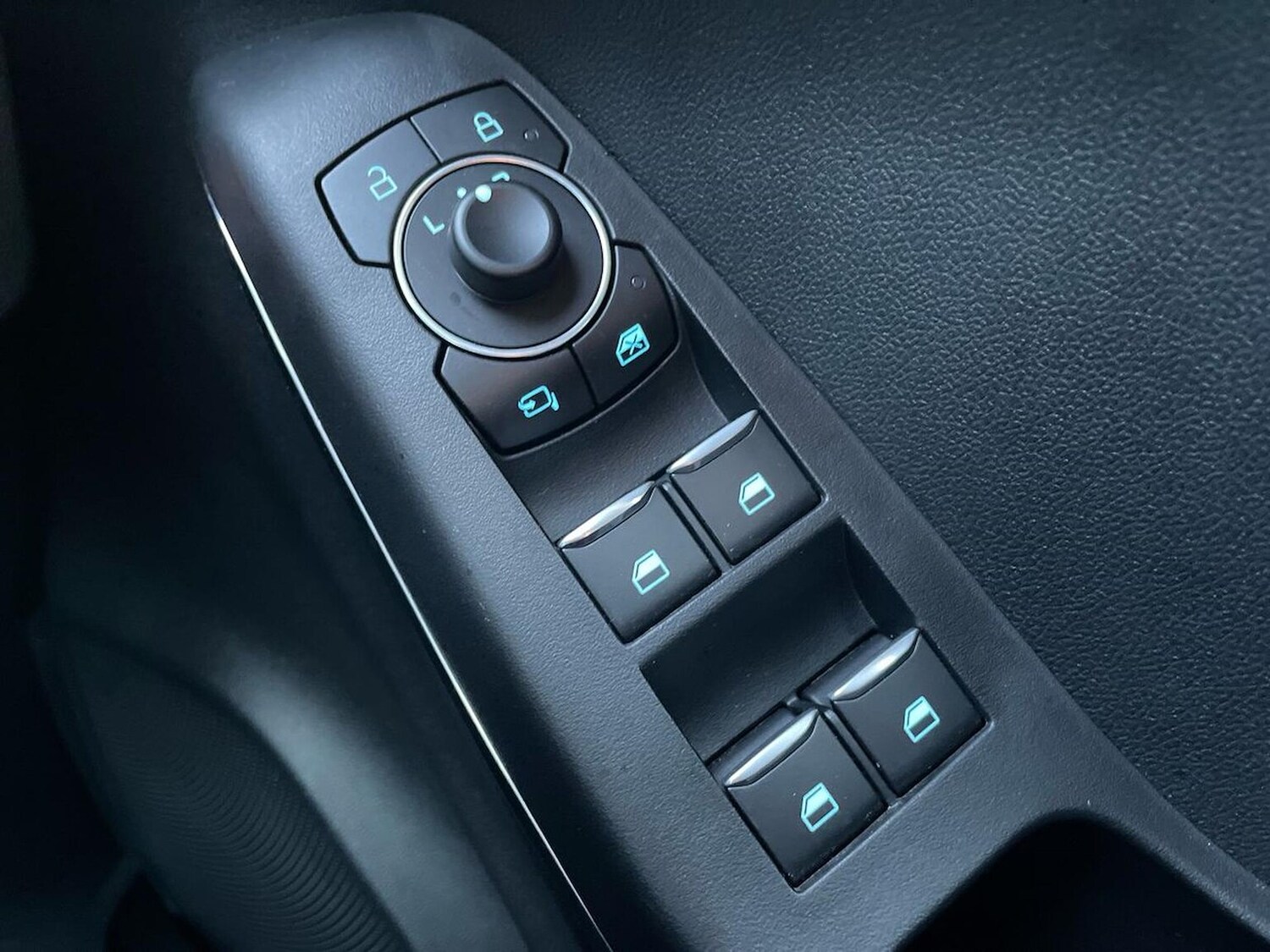 Used Ford Puma 2023 for sale - 78194660: Photo 23