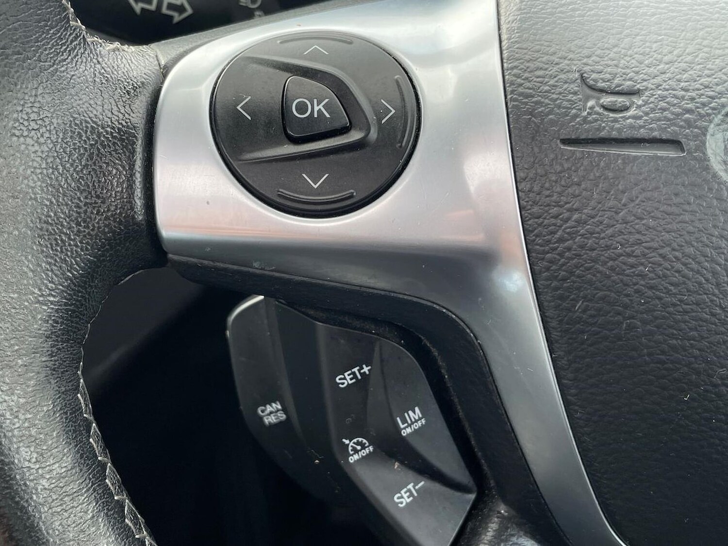 Used Ford Kuga 2015 for sale - 78194723: Photo 28