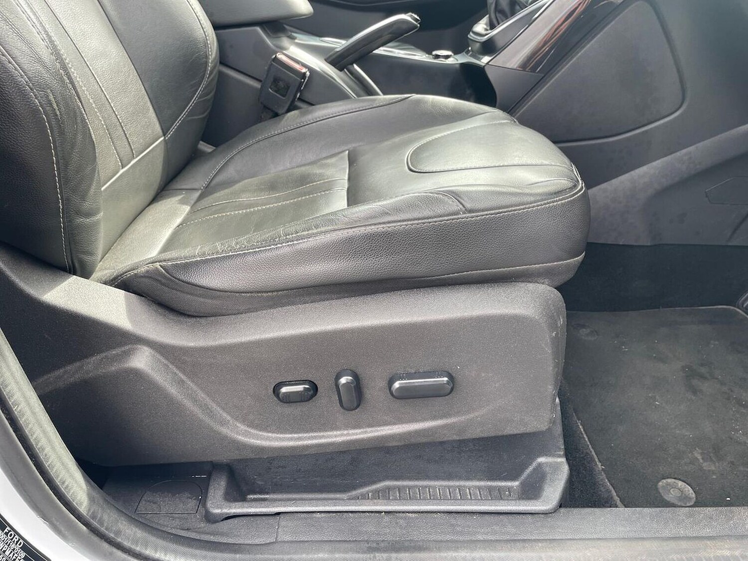 Used Ford Kuga 2015 for sale - 78194723: Photo 32