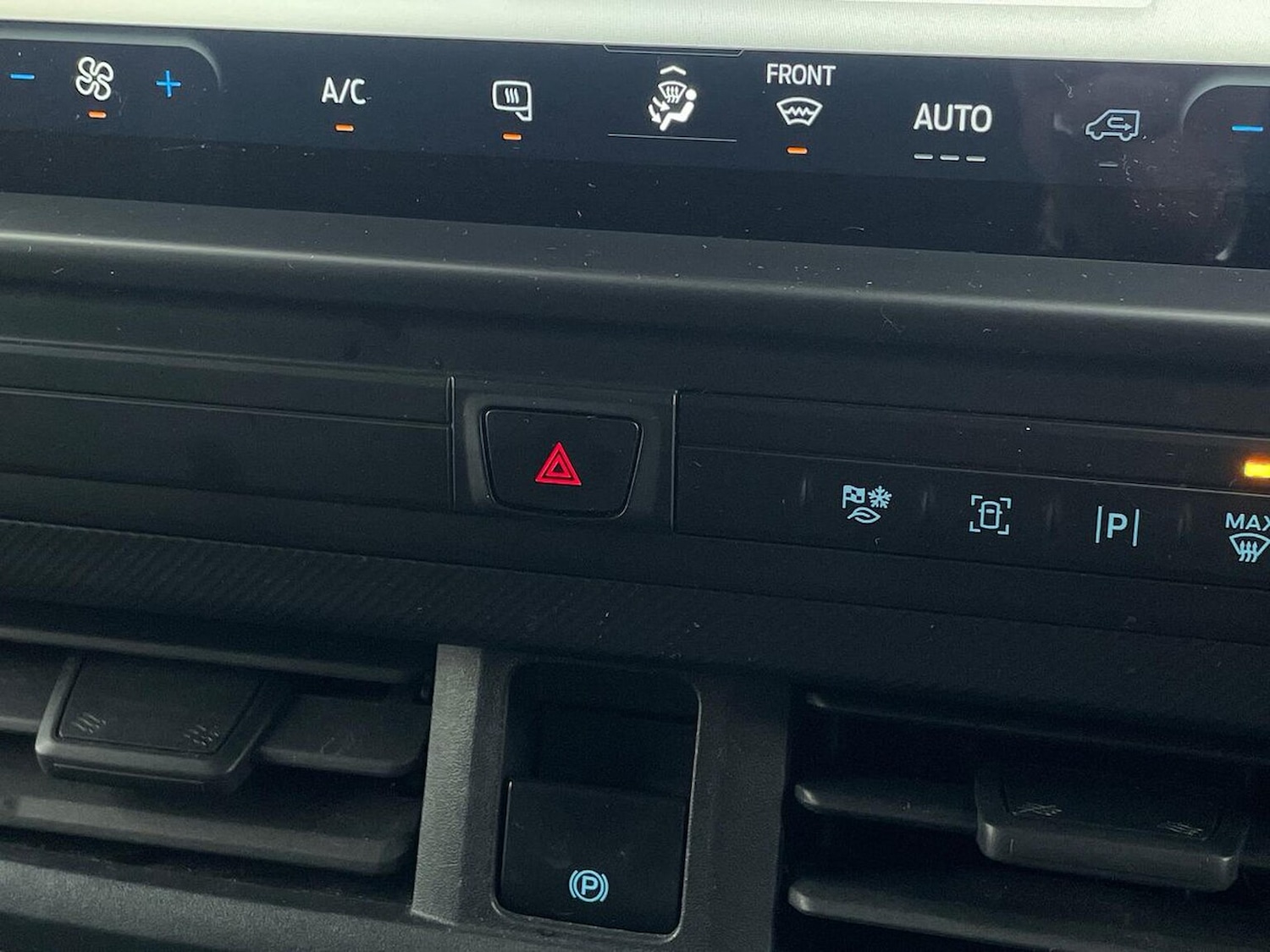 Used Ford Transit Custom 2024 for sale - 77792947: Photo 22