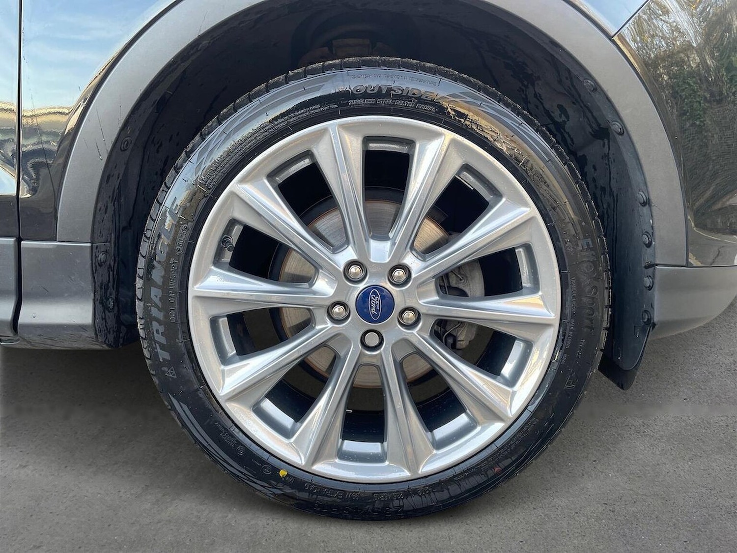 Used Ford Kuga 2019 for sale - 76932262: Photo 6