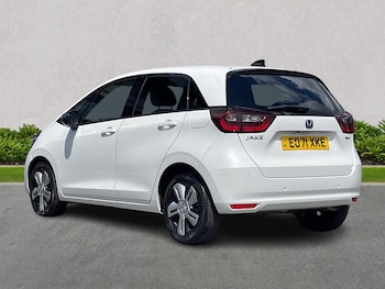 Used Honda Jazz 2021 for sale - 75530105: Photo