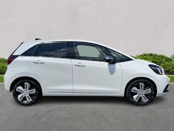 Used Honda Jazz 2021 for sale - 75530105: Photo
