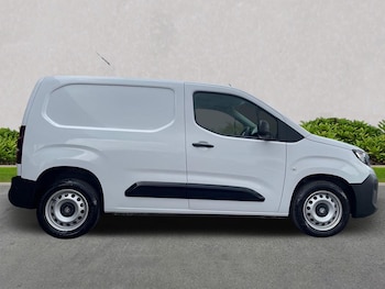 Used Vauxhall Combo 2024 for sale - 75530107: Photo