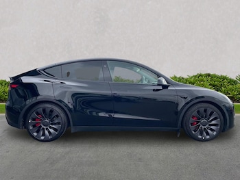 Used Tesla Model Y 2024 for sale - 79410450: Photo